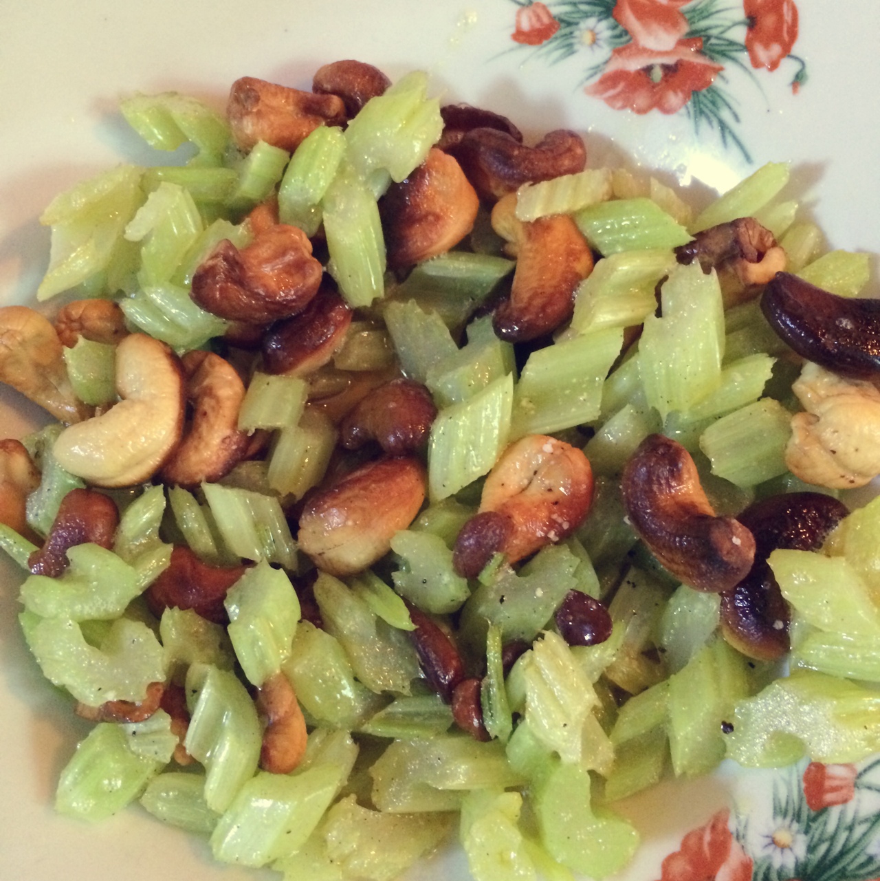 芹菜炒腰果