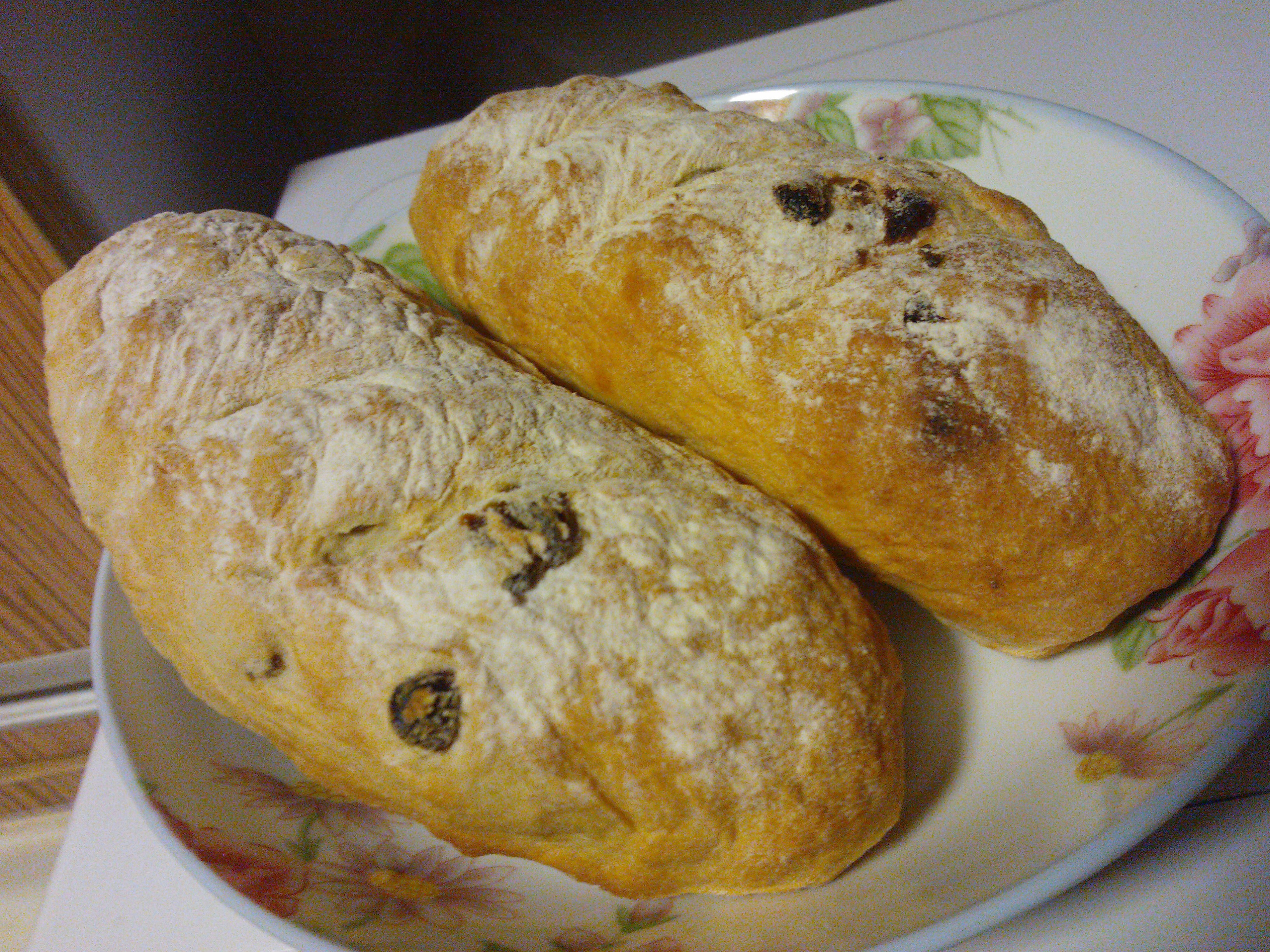 全麦葡萄干面包