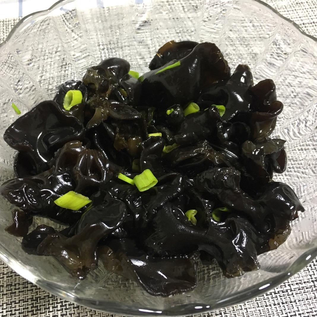 凉拌黑木耳