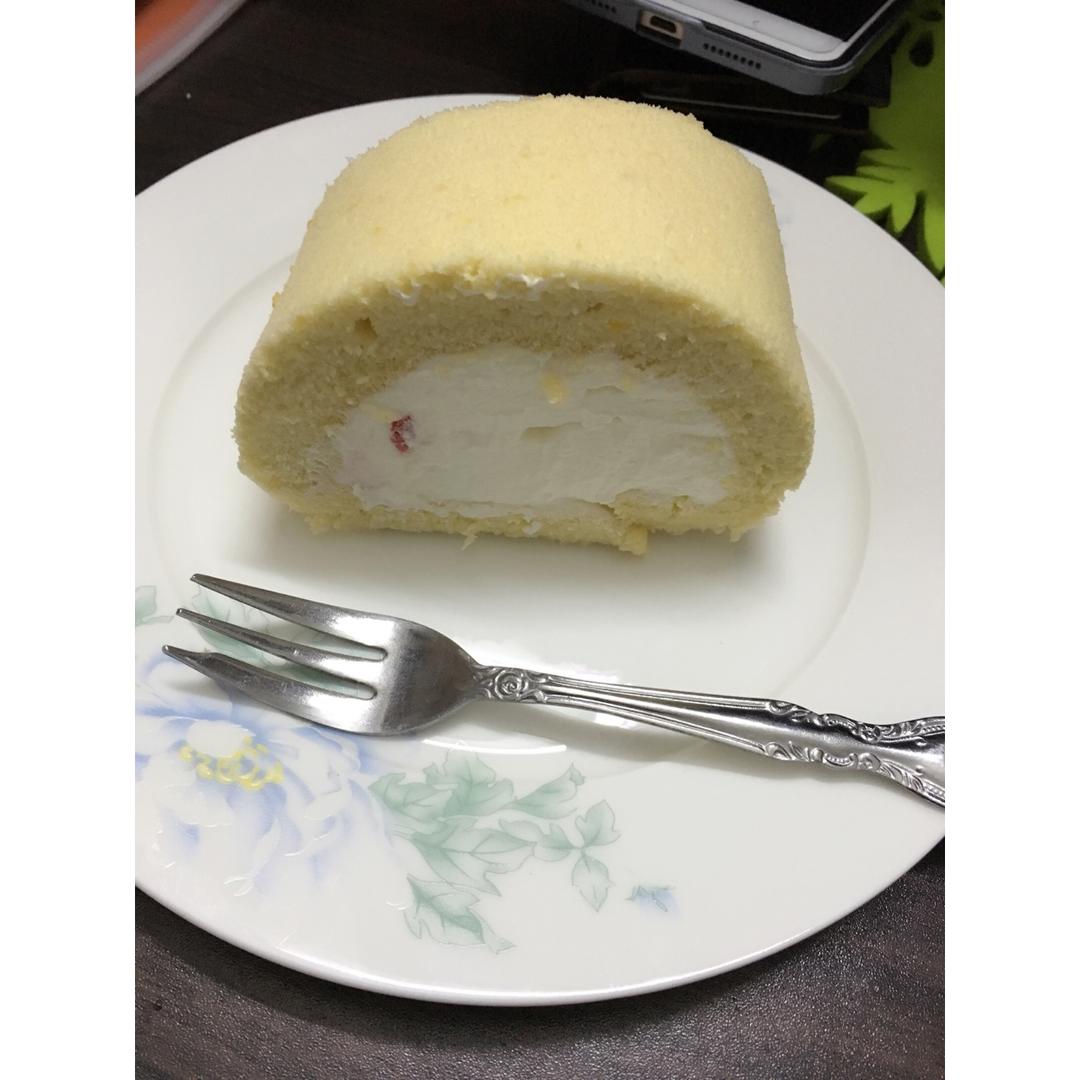 戚风蛋糕卷（家用30L烤箱自带烤盘之3蛋卷卷）