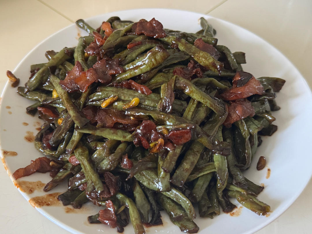 东北五花肉炖豆角
