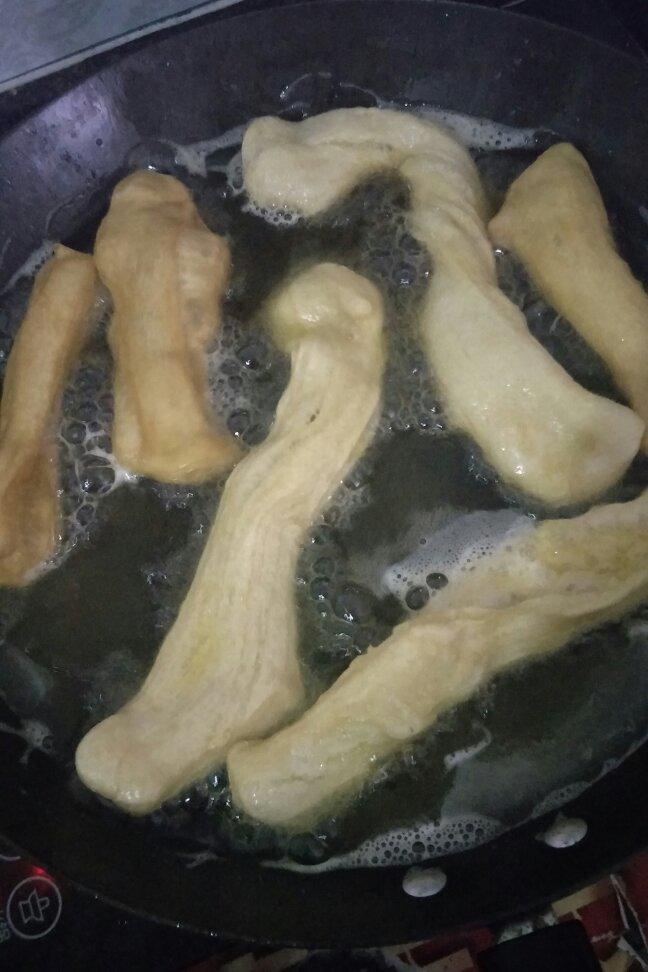 自制蓬松酥脆大油条