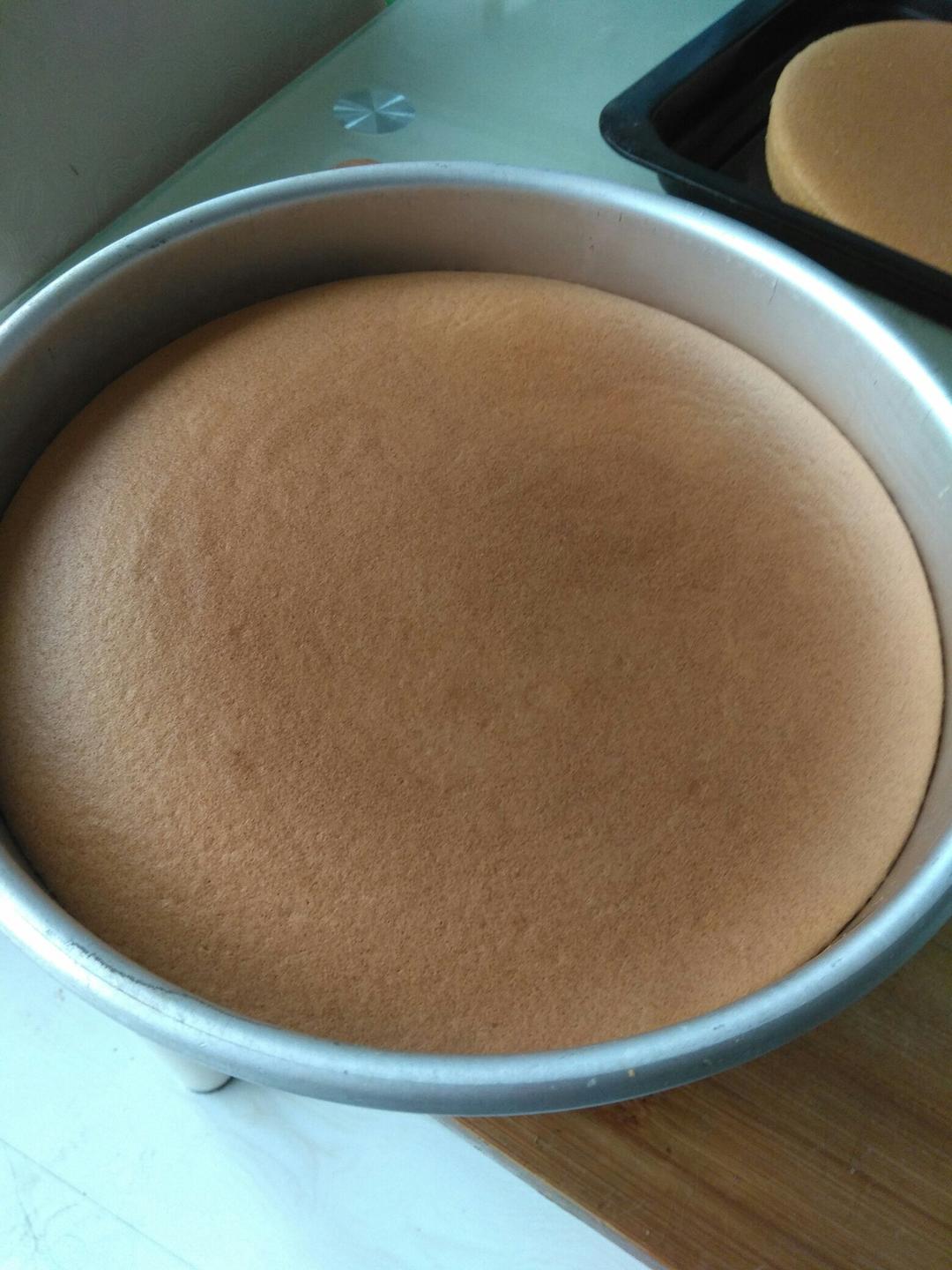 烤箱做蛋糕（戚风蛋糕的做法）