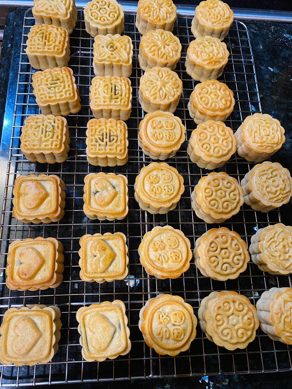 永远吃不腻的五仁月饼