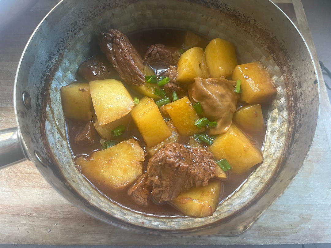 土豆炖牛肉