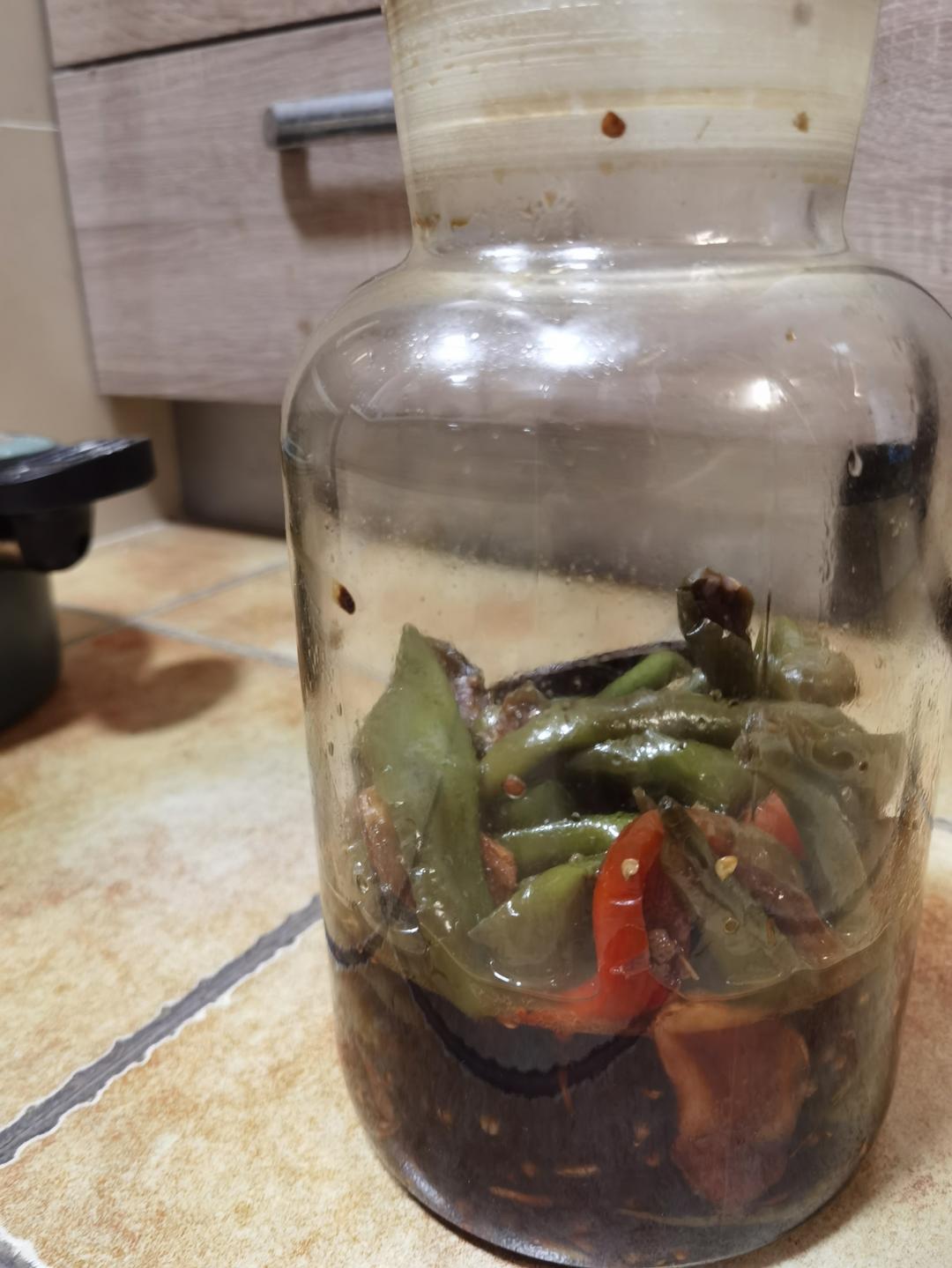 新疆民间腌油辣子腌洋姜及各种菜的万能腌菜方法