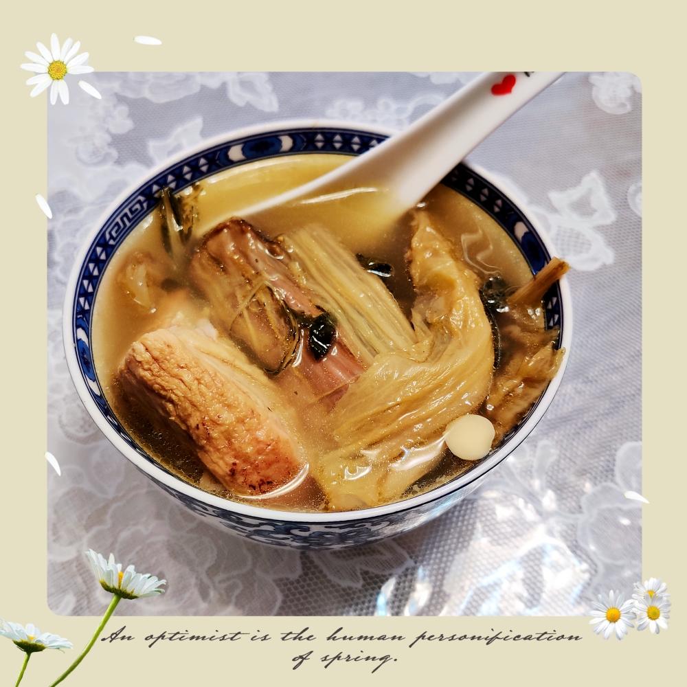 腊鸭颈菜干汤的做法