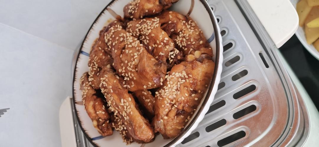 妈妈家的味道，吃了停不下来的红烧鸡翅