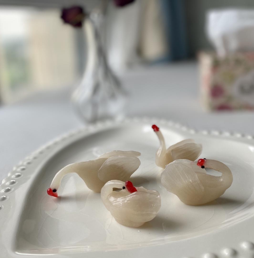 shuiting做过花式蒸饺中面培训第五天:澄面面团!