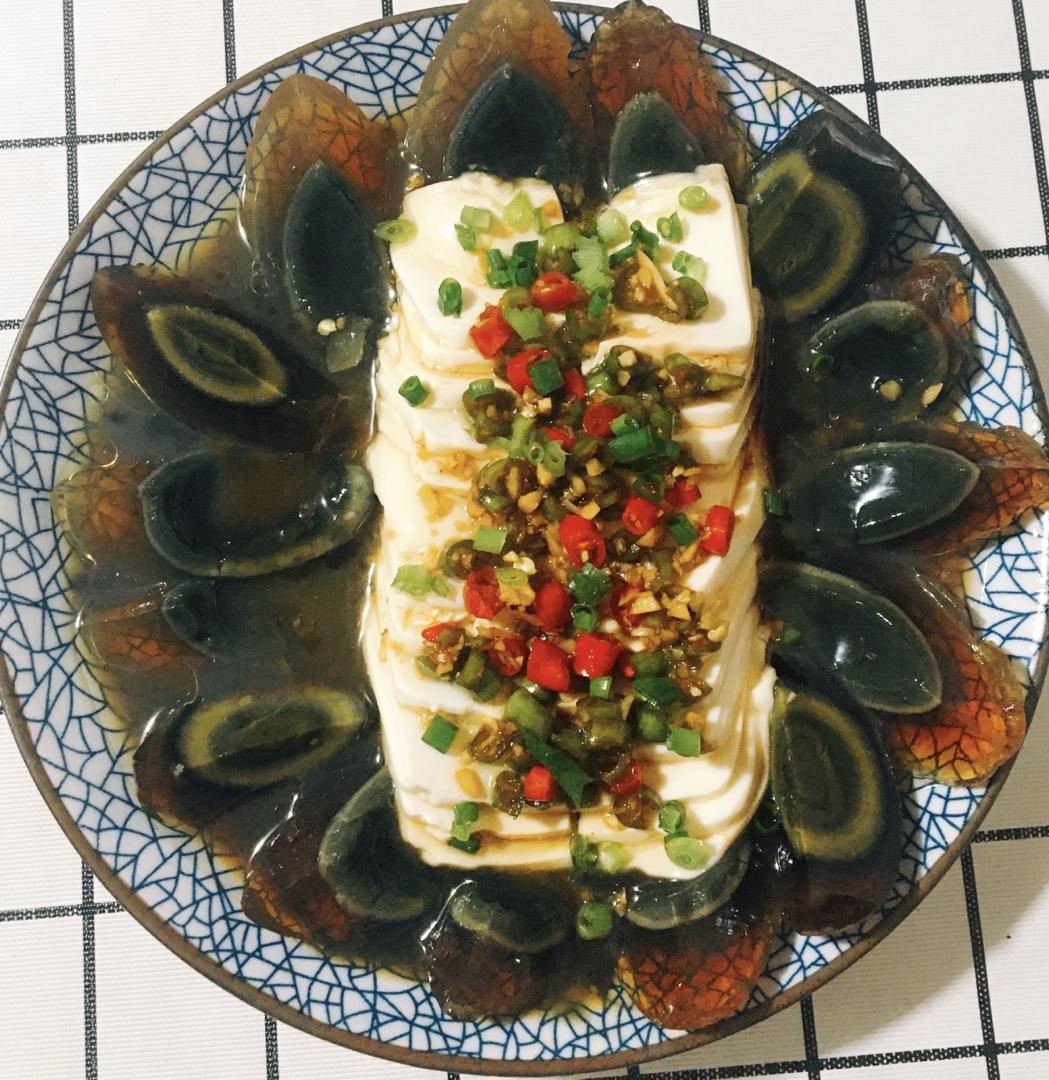 皮蛋豆腐