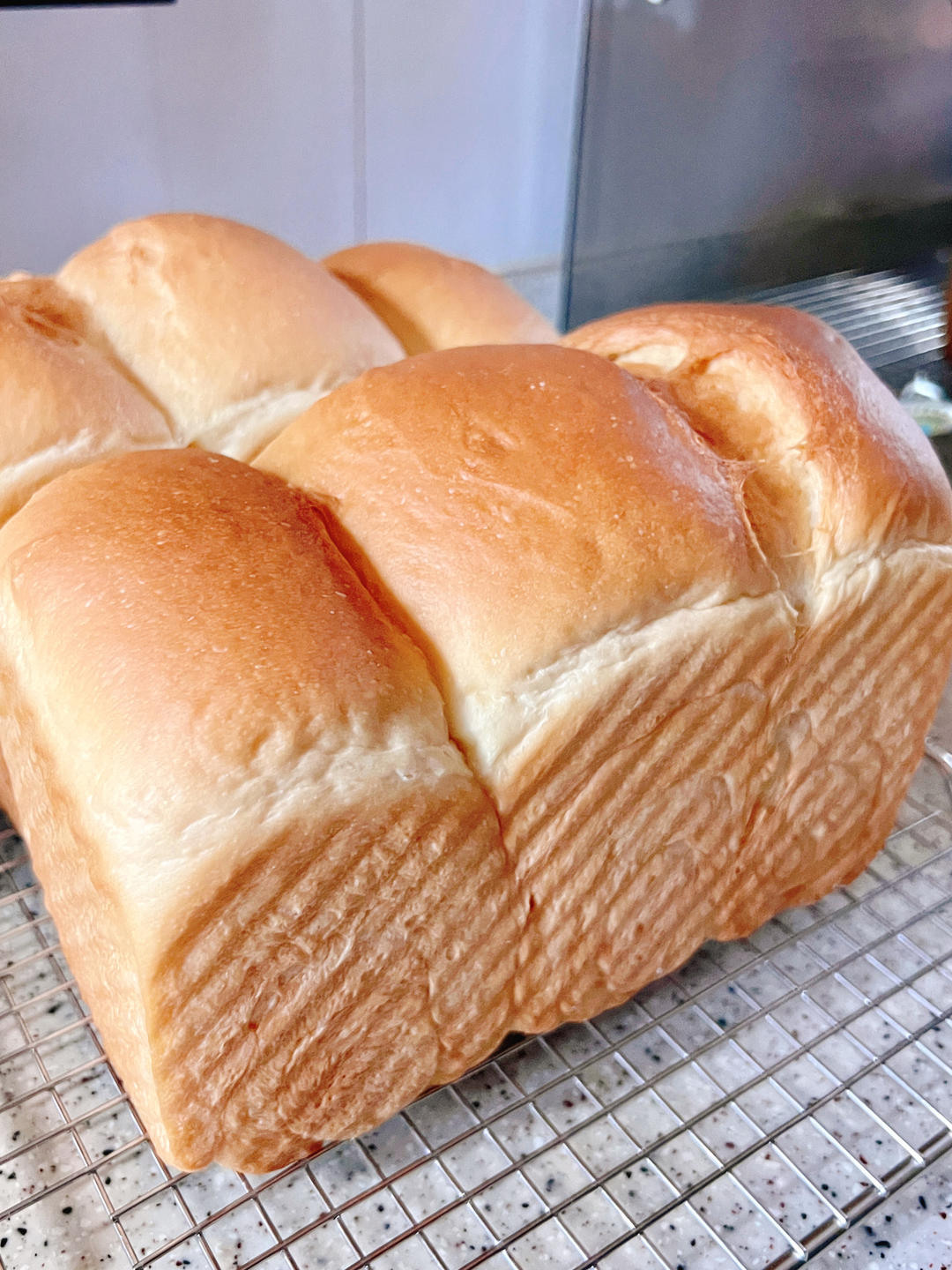 『醇香椰浆嫩白吐司』