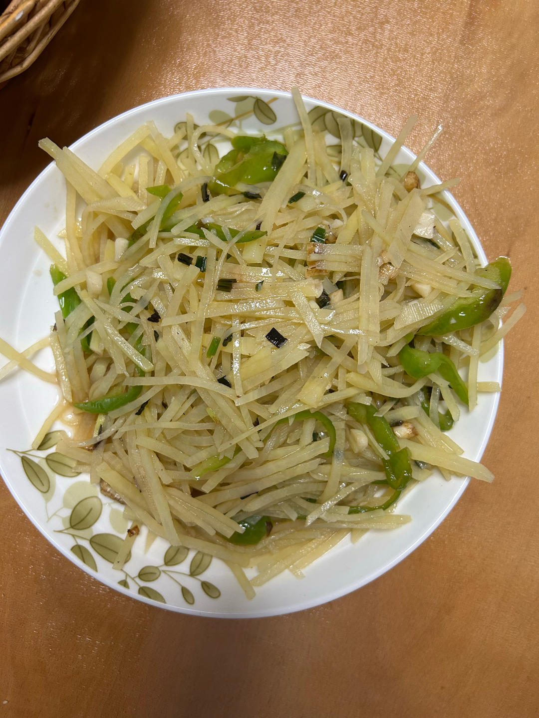 饭店脆脆的酸辣土豆丝家常做法