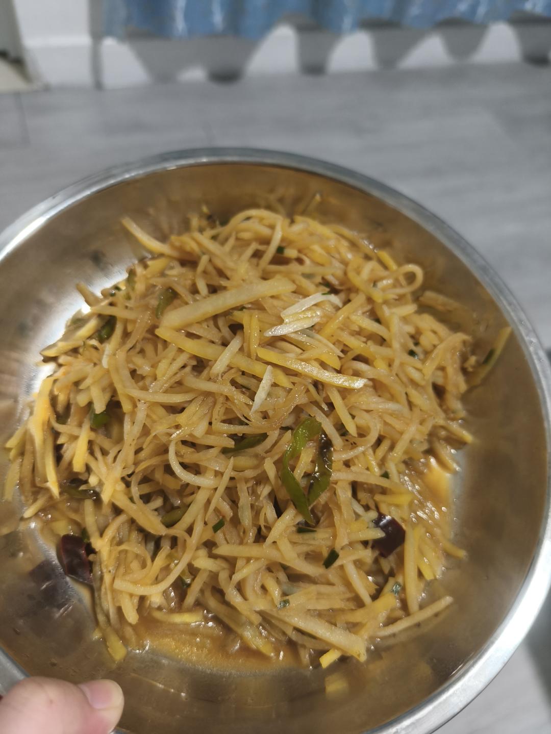 酸辣土豆丝的家常做法 超级下饭