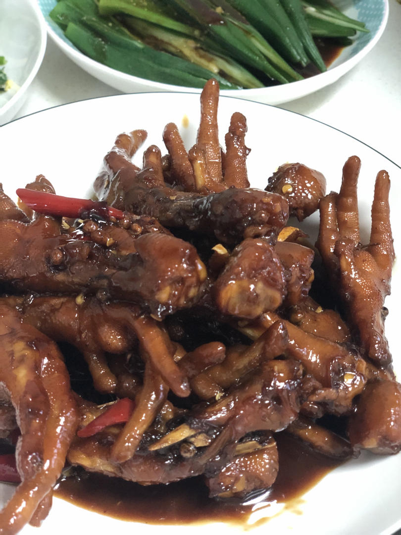 香辣烧鸡爪