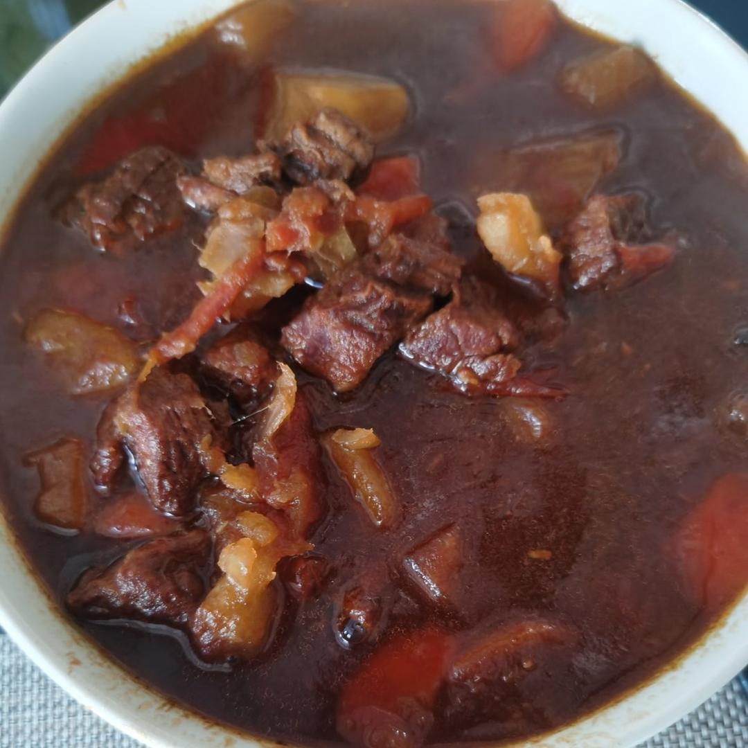 番茄土豆炖牛腩