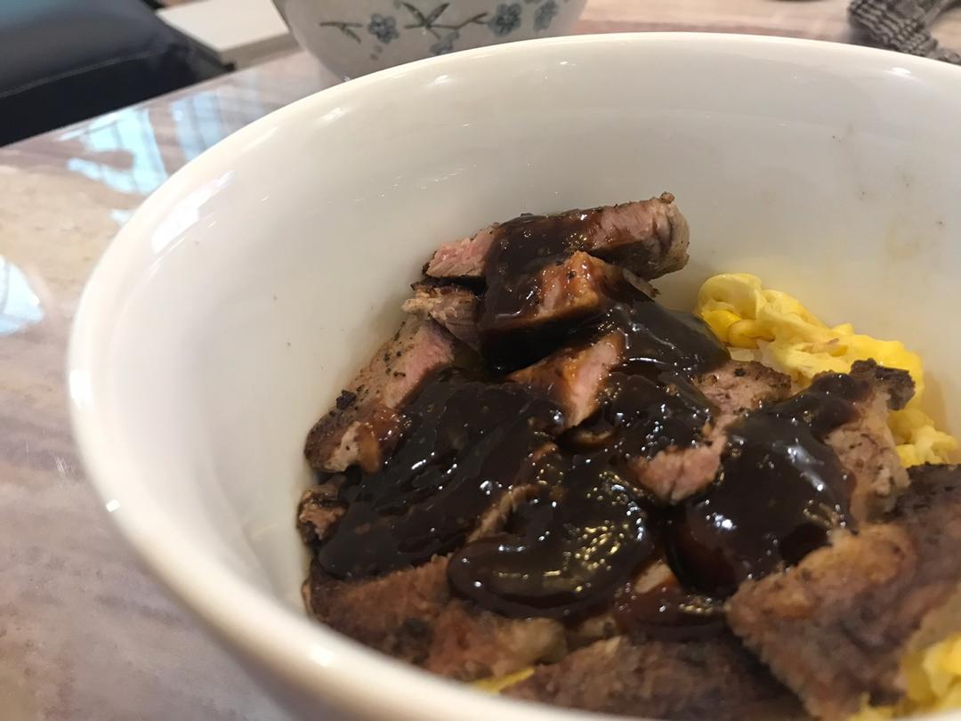 好吃到哭的煎牛排