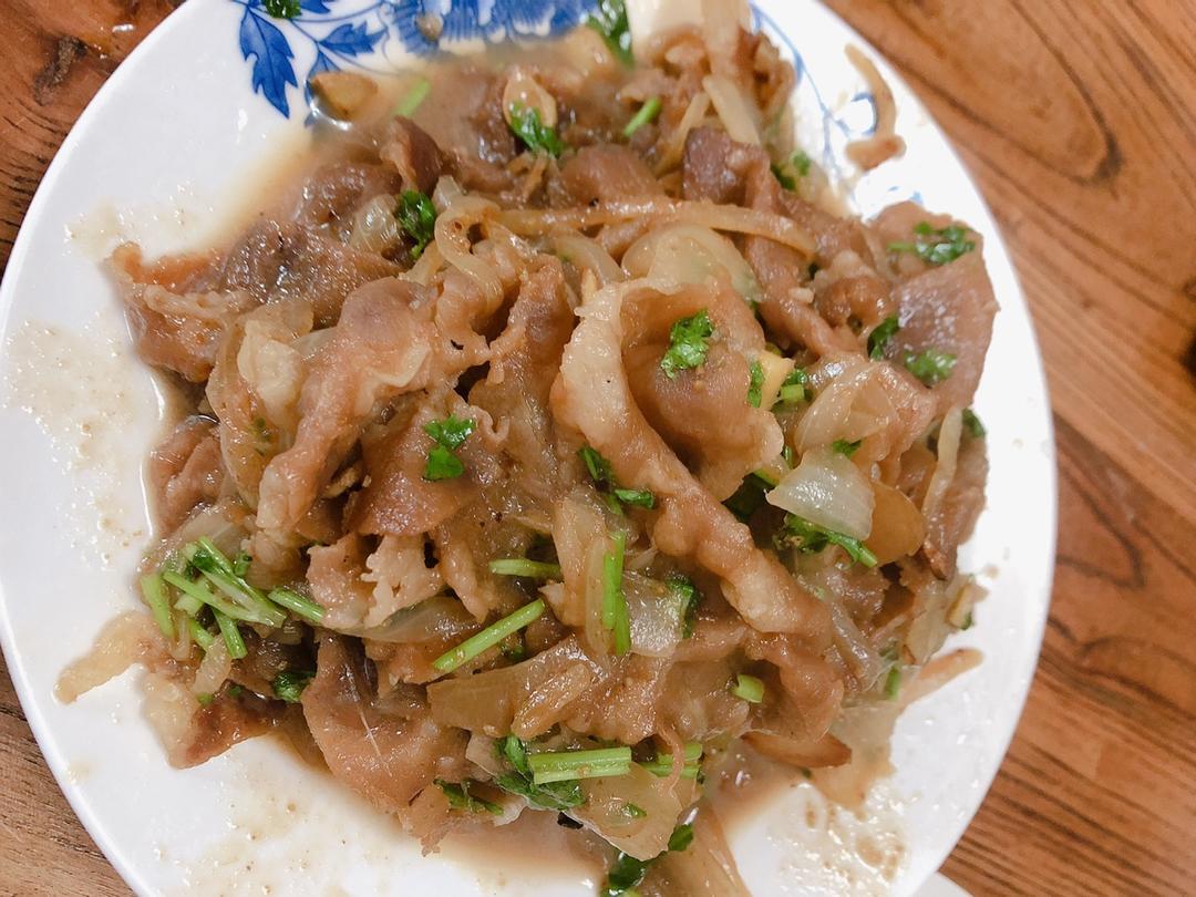 快手菜葱爆肥牛片@吃出炙子烤肉的感觉