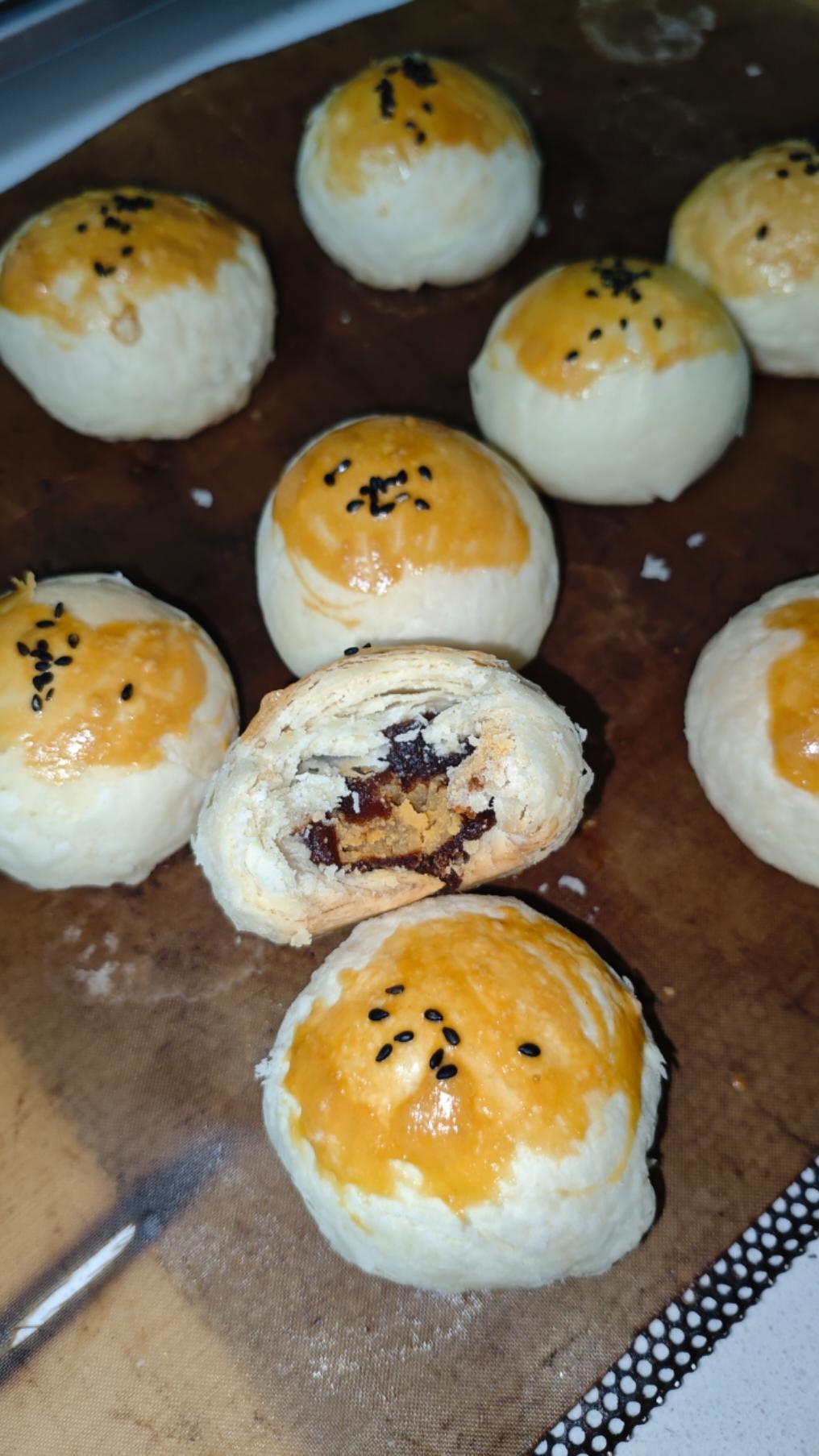 啊～五环蛋黄酥