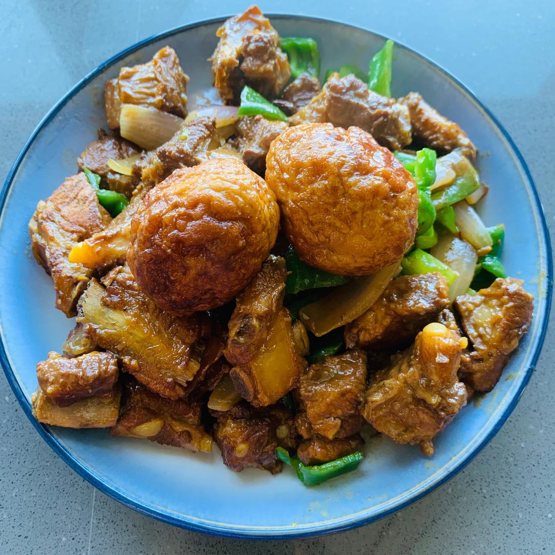土豆炖排骨～好吃到飞起～