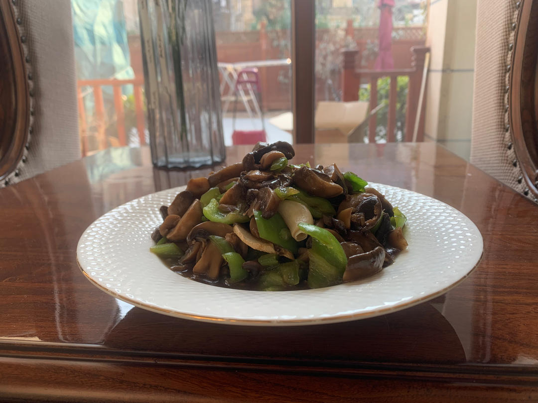 素炒鲜口蘑（白蘑菇），快手家常菜