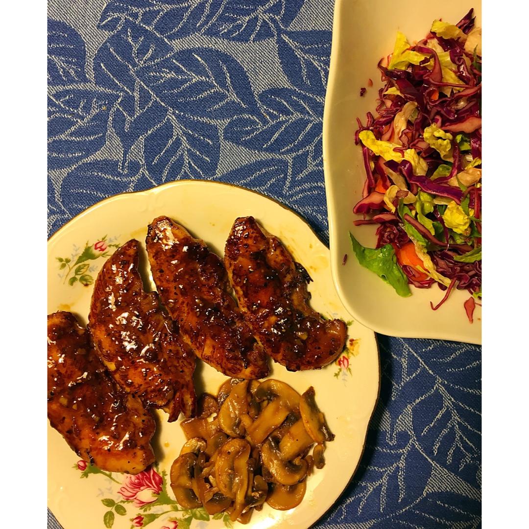 酷炫屌炸天好吃的煎鸡胸肉（香蒜蜂蜜煎鸡胸肉）