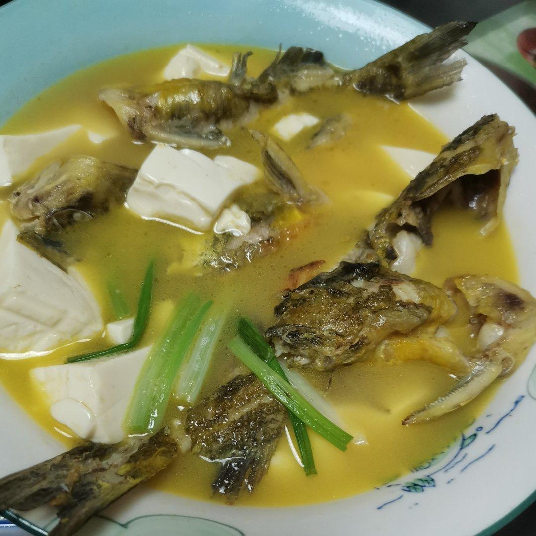 鲜美到没朋友的汪刺鱼豆腐煲