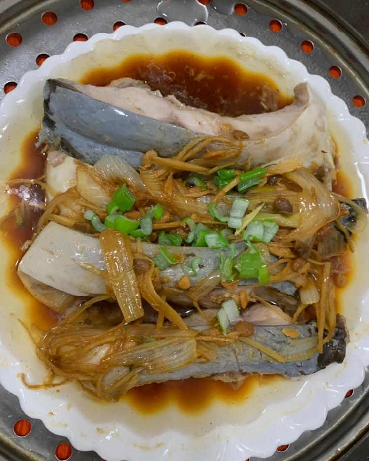 普宁豆酱蒸鱼腩
