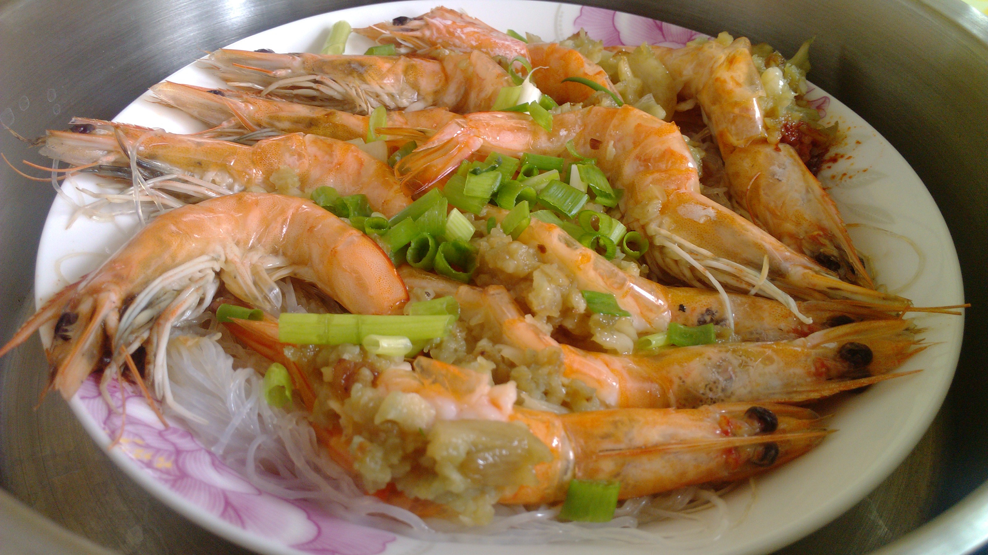 蒜蓉粉丝蒸大虾