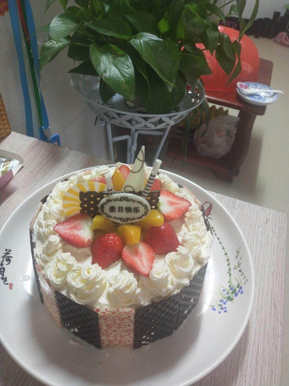 手机用户5726_n7lr做的水果奶油【生日蛋糕】