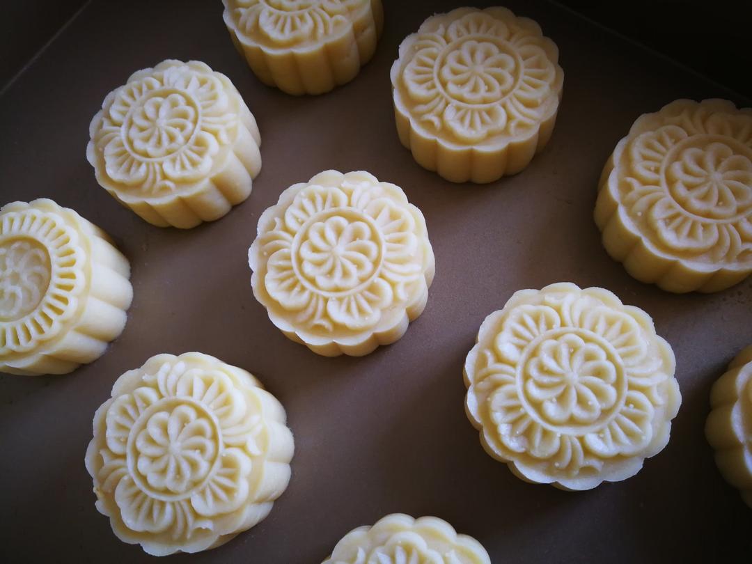 香港半岛奶黄月饼