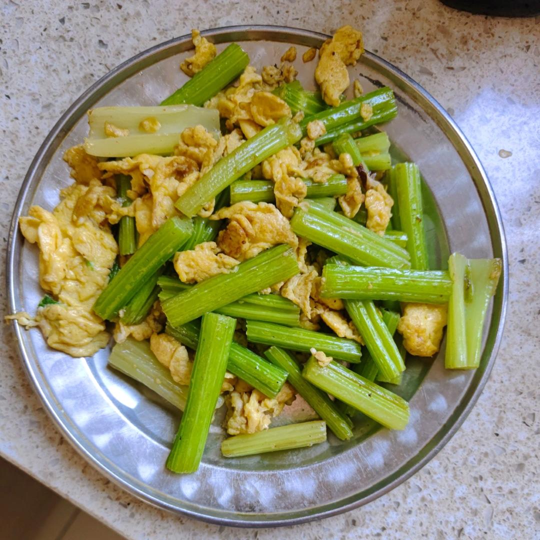 《中餐厅》芹菜炒蛋