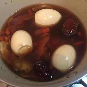 当归红枣煮鸡蛋——三步完成！的做法 步骤3