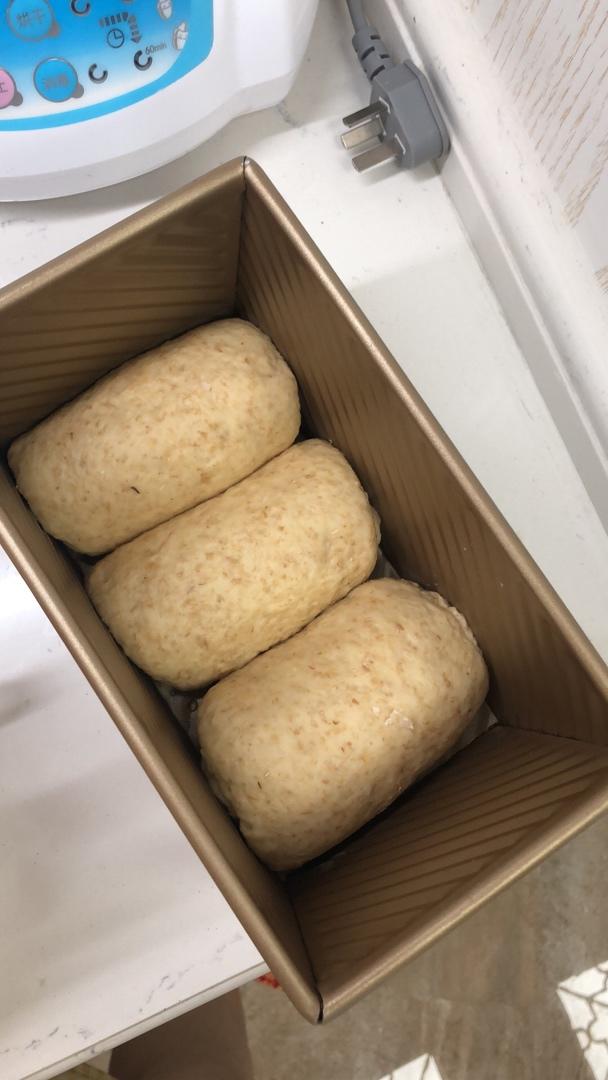 全家都爱吃的健康全麦吐司，新手也能做