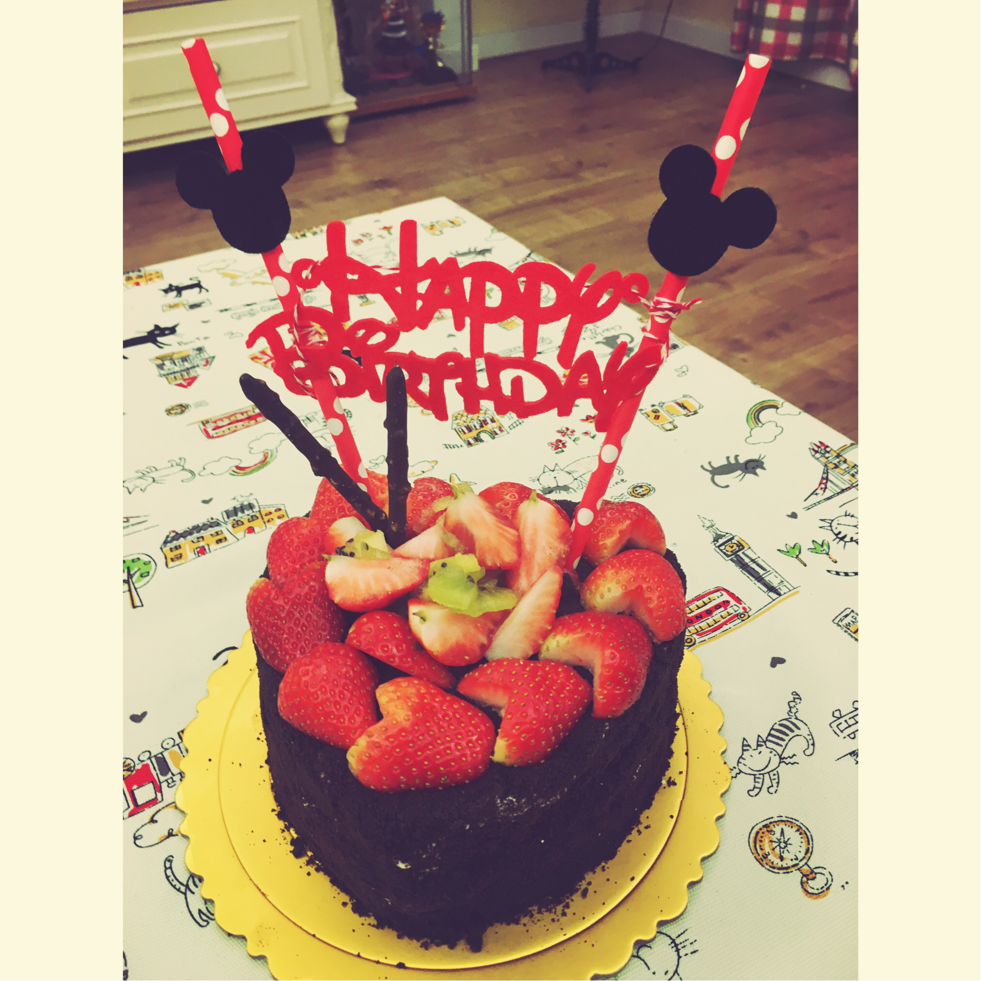 奥利奥水果奶油蛋糕