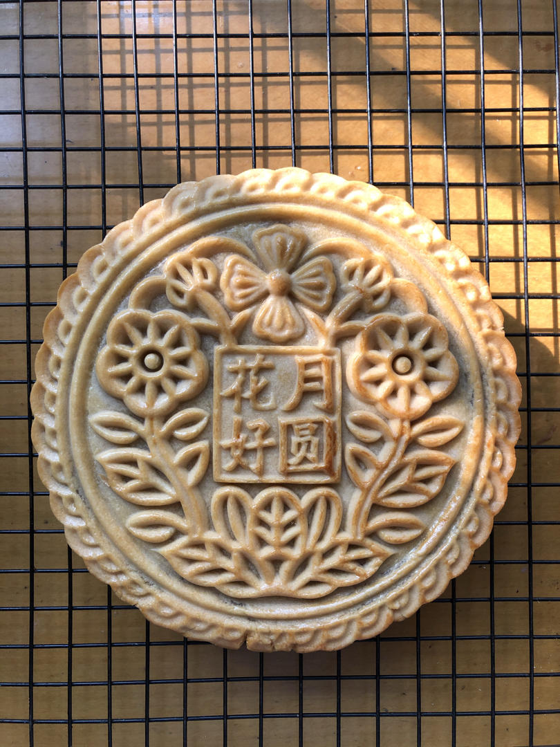 《Tinrry+》教你做广式大月饼（芋泥+麻薯+咸蛋黄肉松）