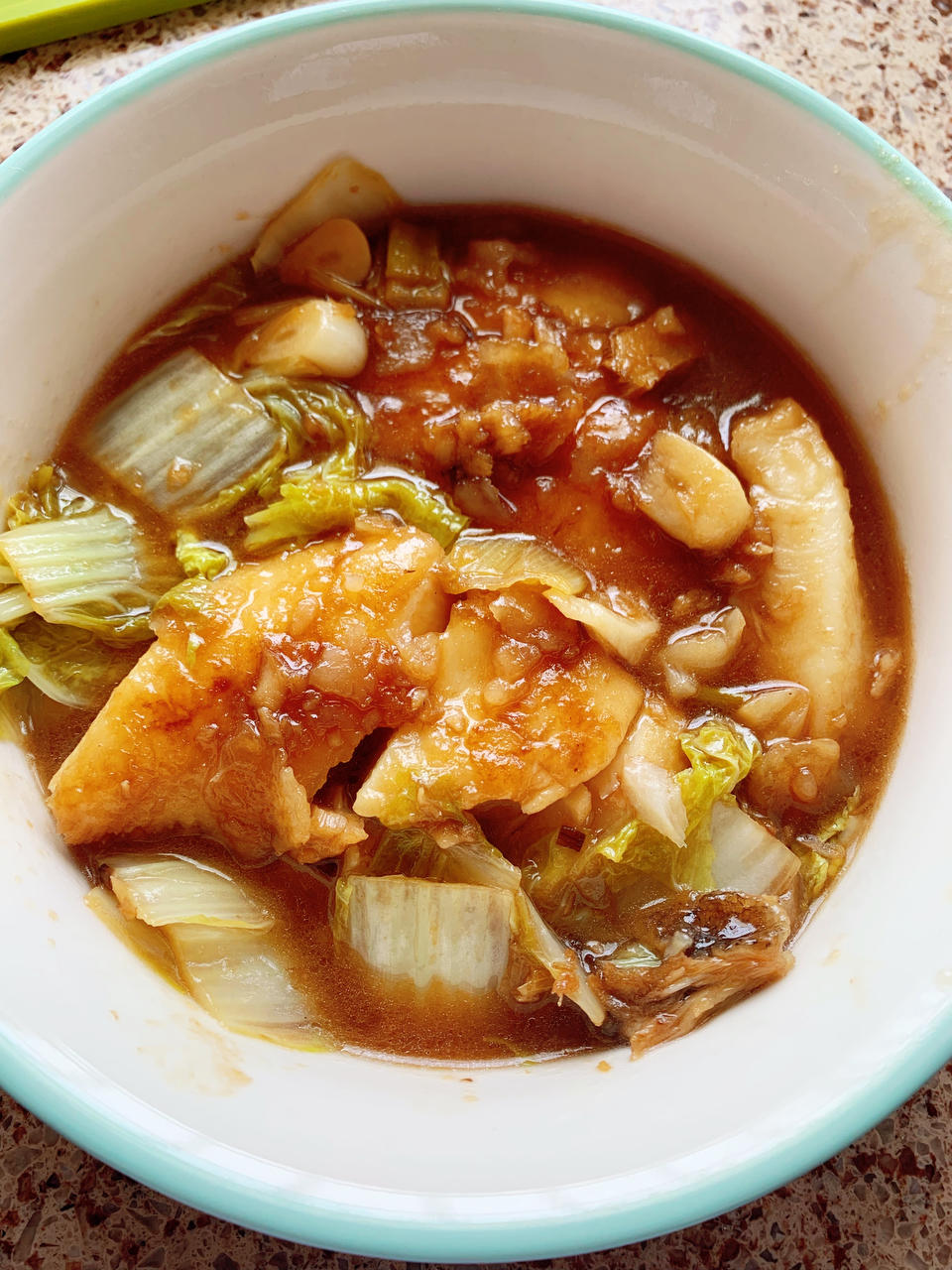 好吃的家常炖鱼，万能炖鱼料，今天三道鳞炖粉条