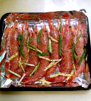 盐烤阿根廷红虾的做法 步骤1