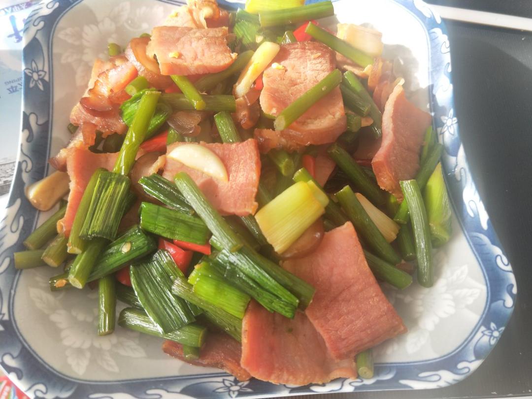 蒜苔炒腊肉