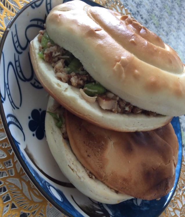 雅粒儿做的肉夹馍