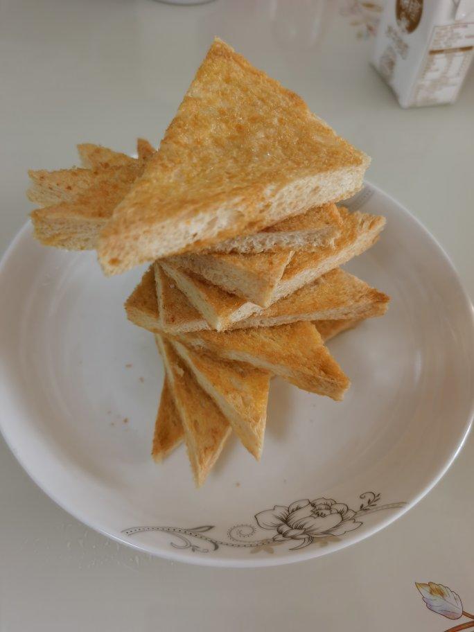 宝宝小零食——蜂蜜吐司干