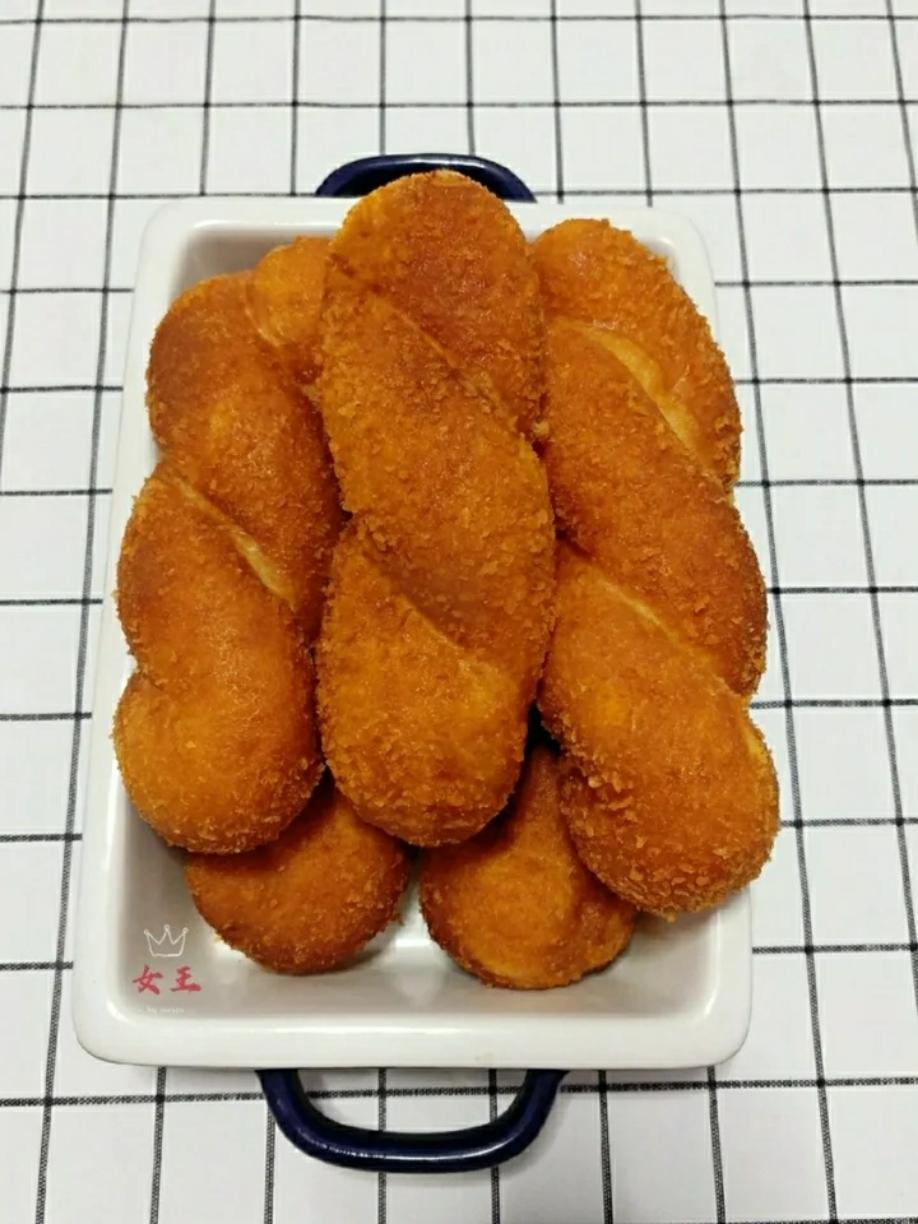 72馅儿7461206120做的网红酸奶夹心大麻花