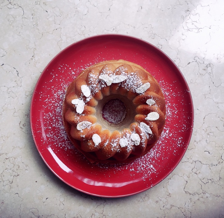 『百利甜红茶戚风』酒香、奶香、茶香。