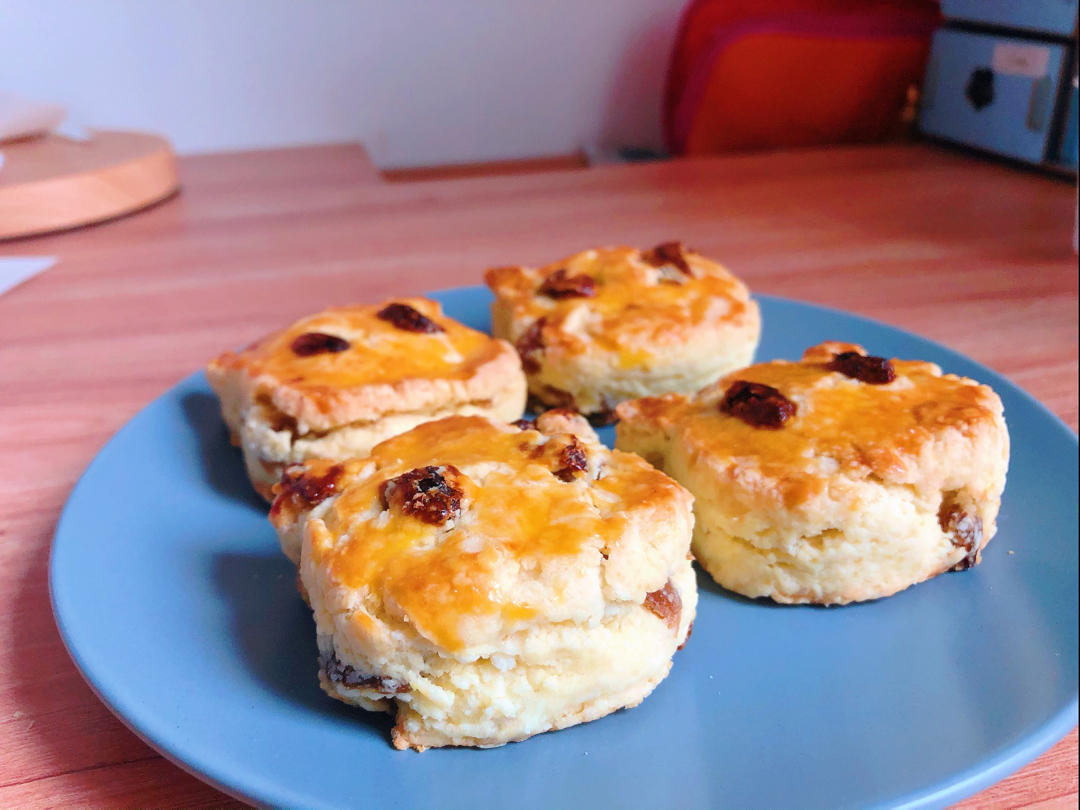 完美裂纹～百分百成功的超好吃奶香司康（禁止搬运）