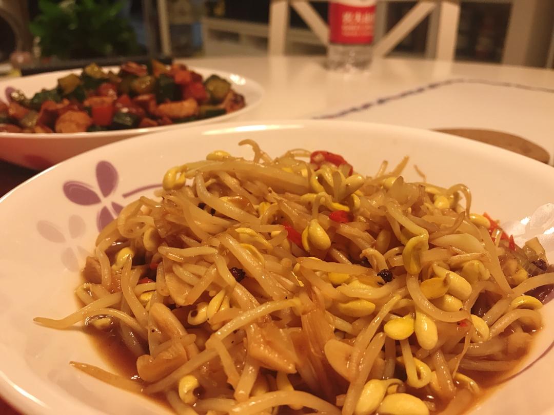 👩‍🍳  肉炒黄豆芽