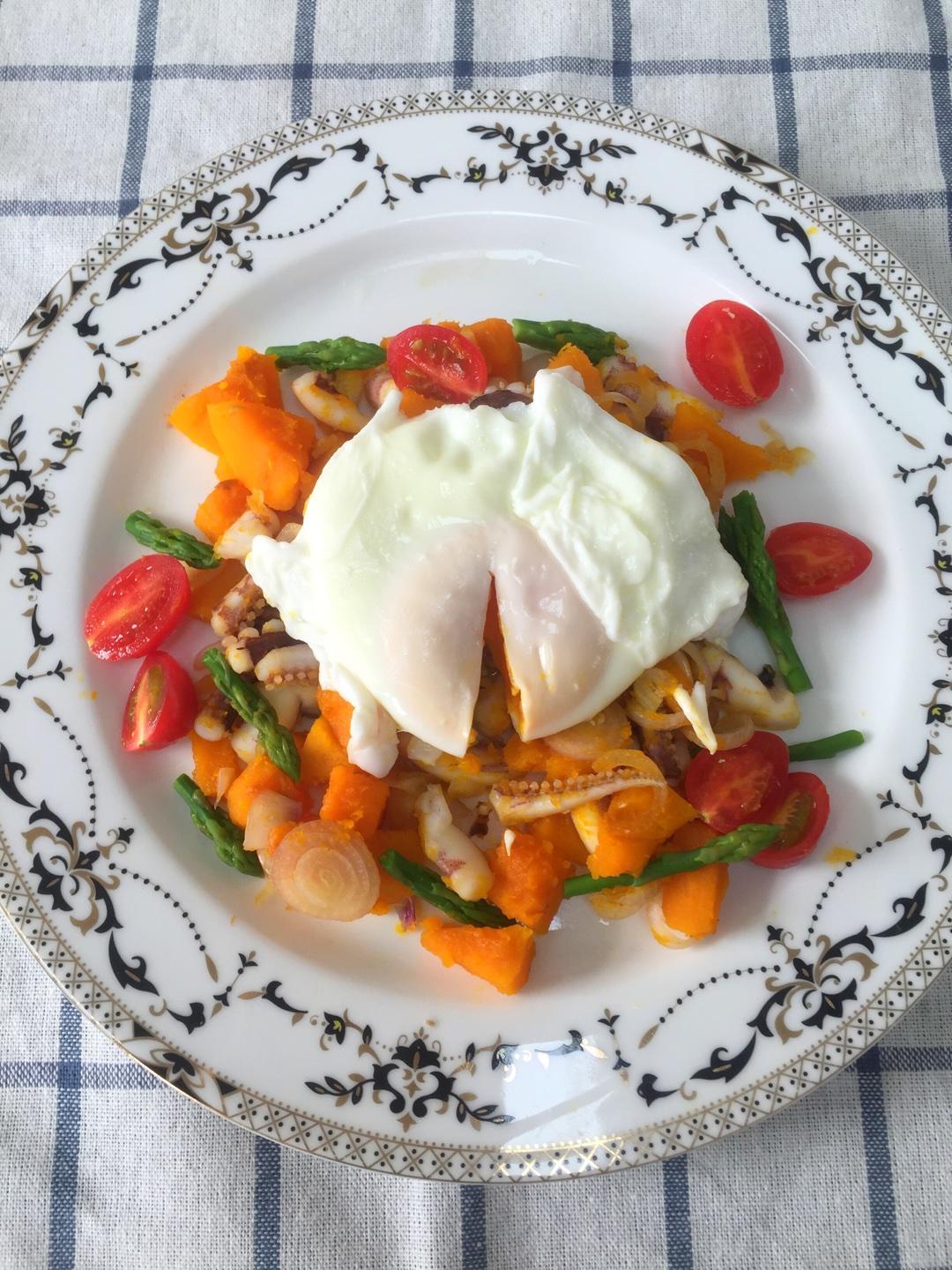 鱿鱼南瓜洋葱沙拉的做法