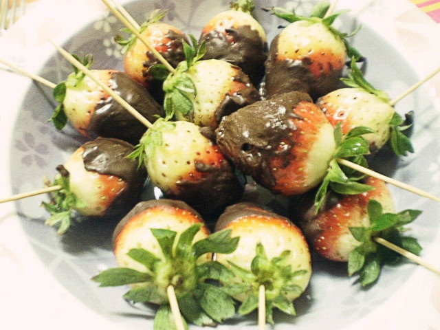 巧克力草莓伯爵