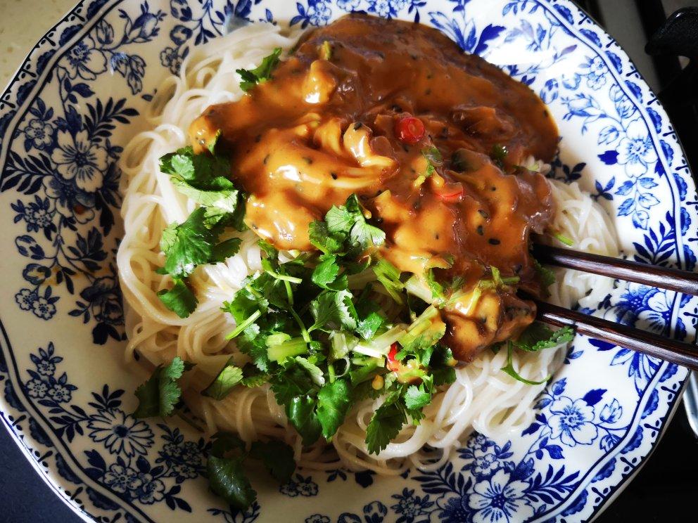 好吃到舔盘的拌面秘方，太销魂了！🍜