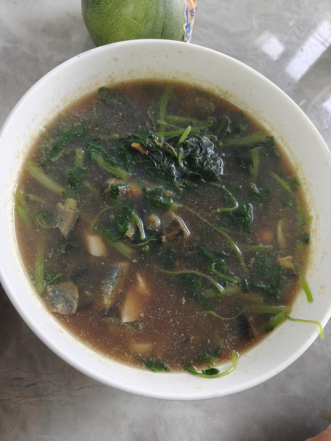 独特风味汉菜皮蛋汤