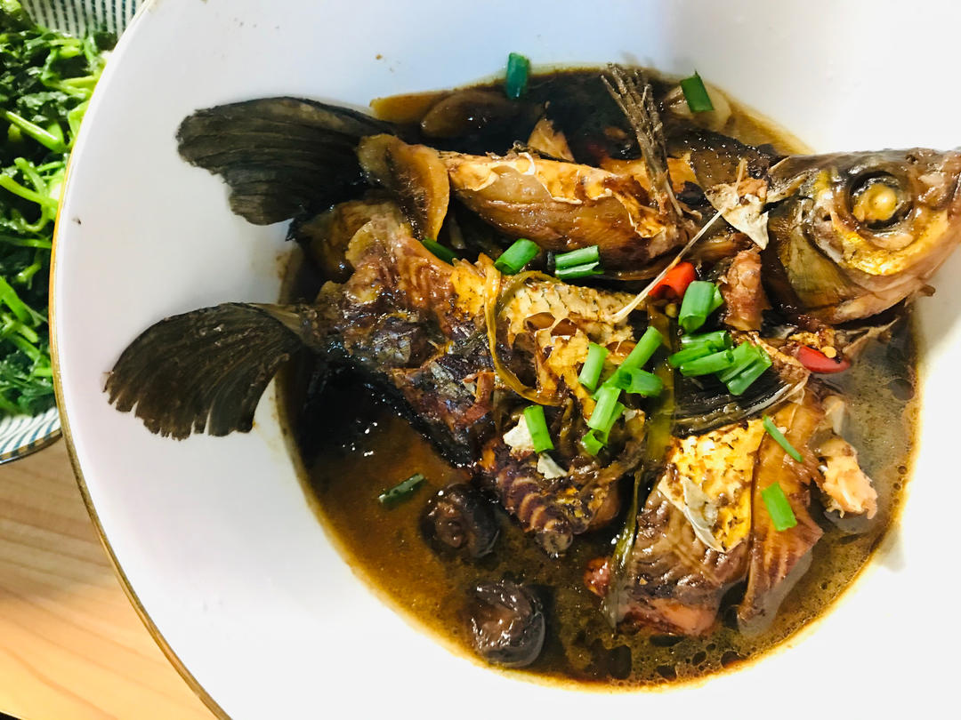 红烧鳊鱼