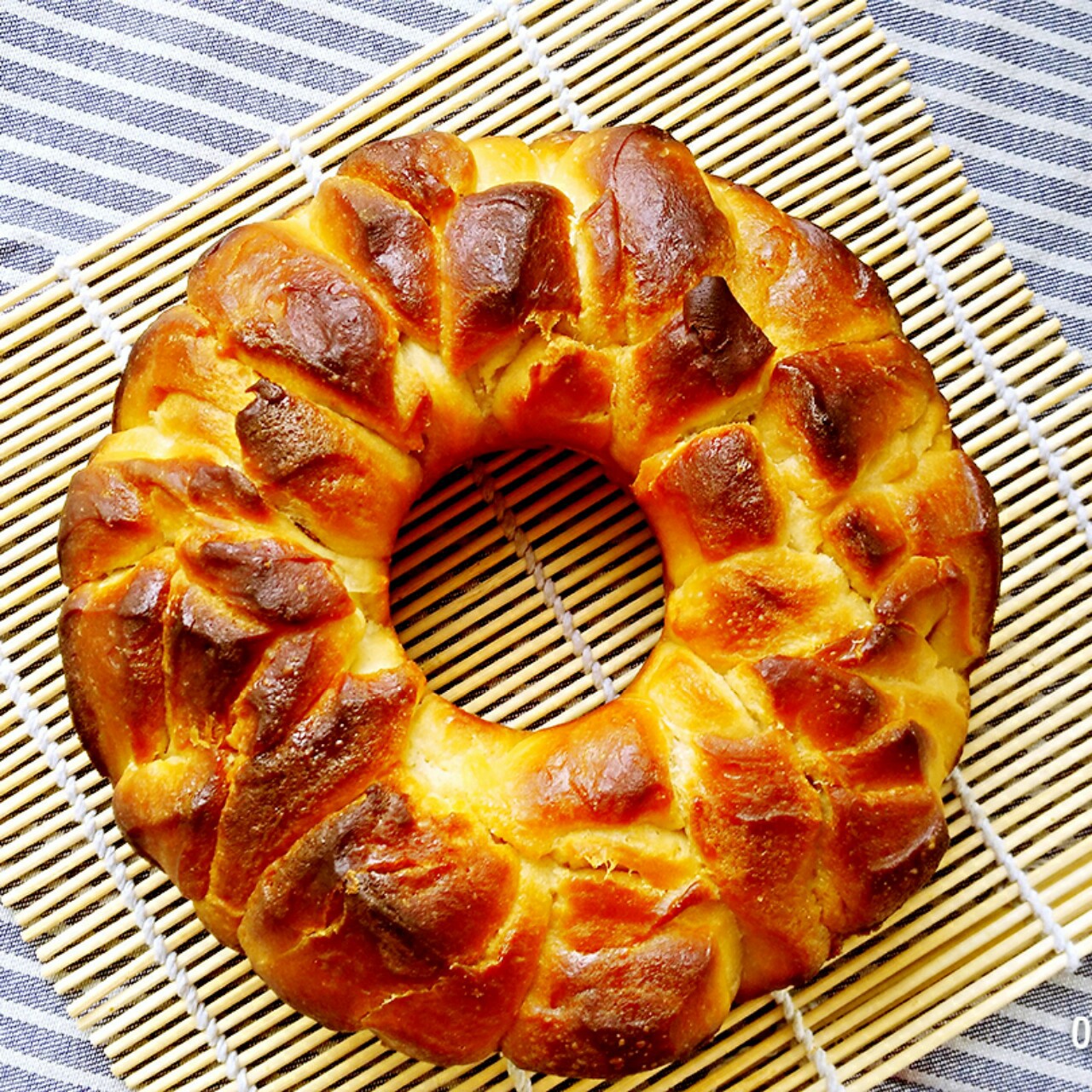 日式香浓炼乳面包